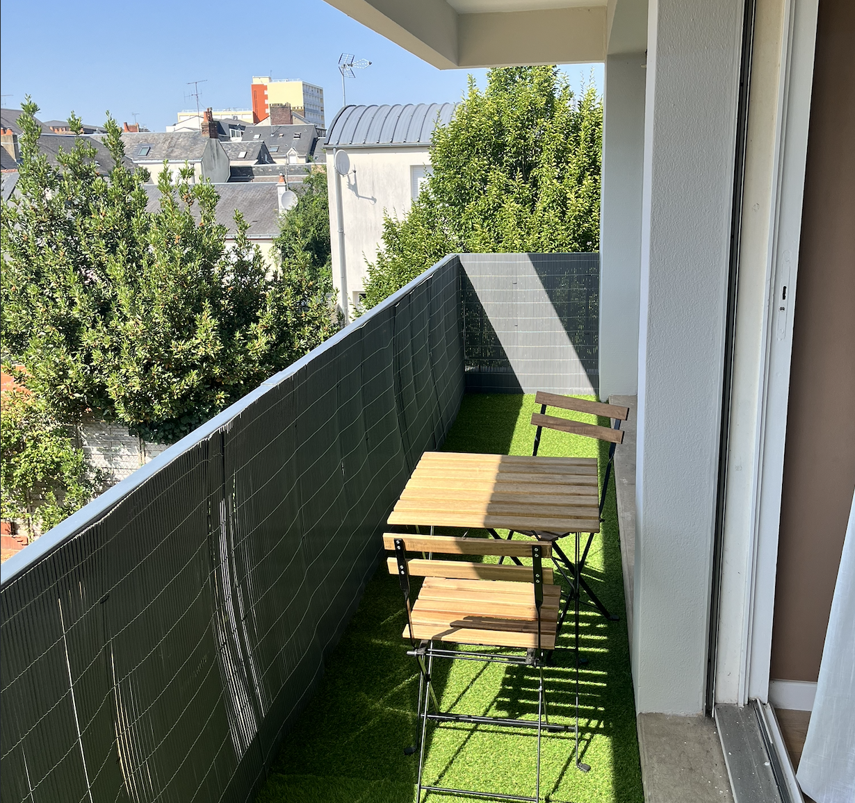 The balcony